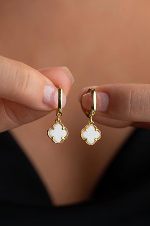 925 Ayar Gümüş Beyaz Mineli Yonca Küpe