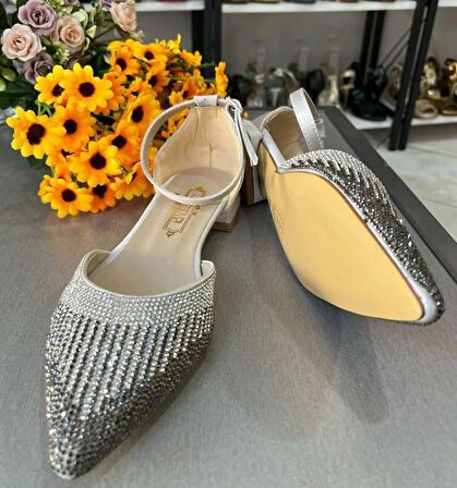 2025 MODEL SİVRİ BURUN DÜZ TABAN EBRULİ RENK GEÇİŞLİ ÇOK RAHAT VE ŞIK ABİYE GÜNLÜK TREND MODEL