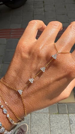 232JEWELRY Clovers