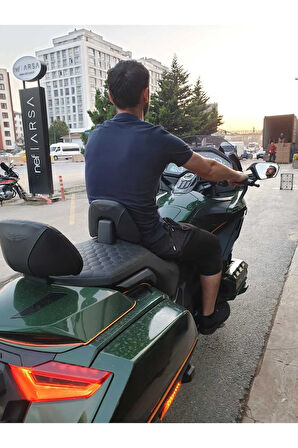 Honda Goldwing Bagger Siperlik Ön Cam 2018 2023 Model 65cm Açıkfüme Renkli 4mm UZUN BOYLU CAM