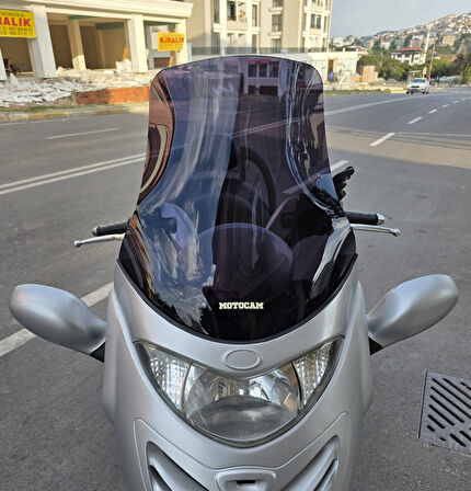 MOTOCAM Kymco Grand Dink Siperlik Ön Cam 2002-2008 Model 47cm Siyah Renkli 4mm