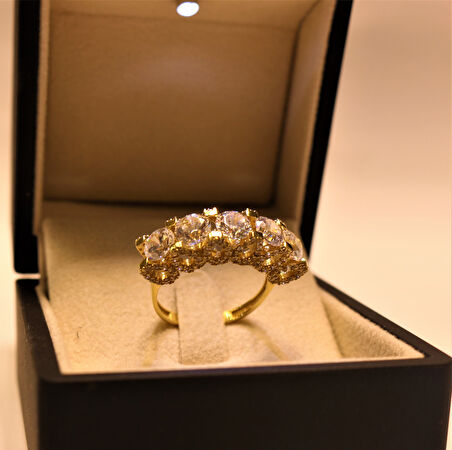 Altın Beştaş Yüzük