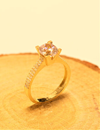 Altın Tektaş Yüzük