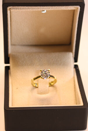 Altın Tektaş Yüzük