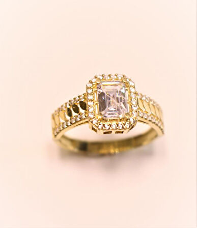 Altın Baget Taşlı Yüzük