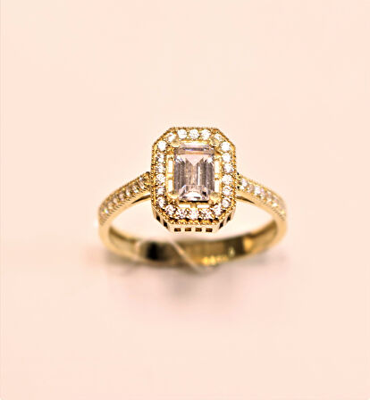 Altın Baget Taşlı Yüzük