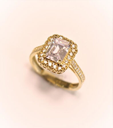 Altın Baget Taşlı Yüzük