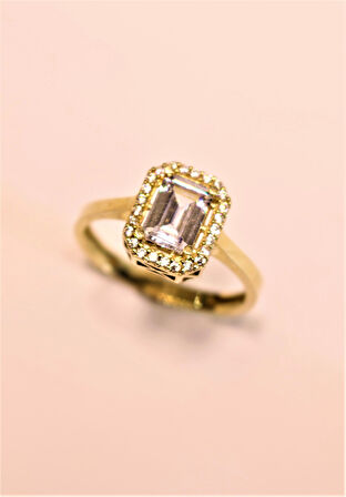 Altın Baget Taşlı Yüzük