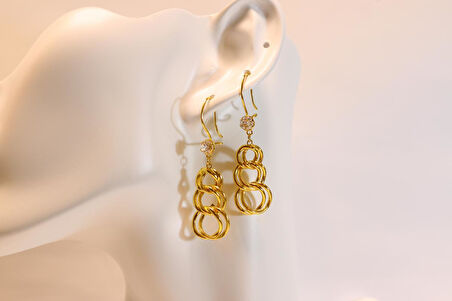 Altın Uzay yolu Kadın Halkalı Küpe