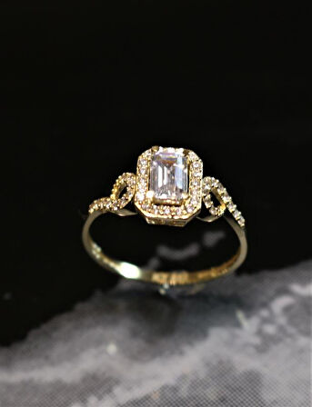 Baget Taşlı Yüzük