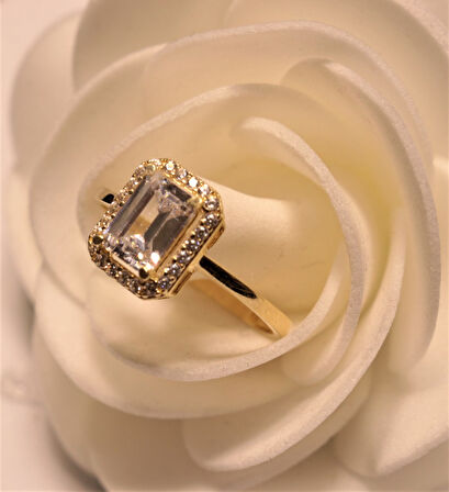 Baget Taşlı Yüzük