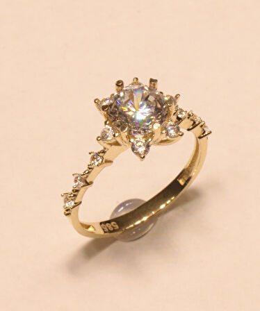 Altın Tek Taş Yüzük