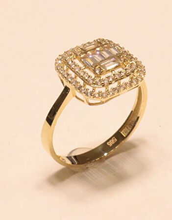 Altın Baget Taşlı Yüzük