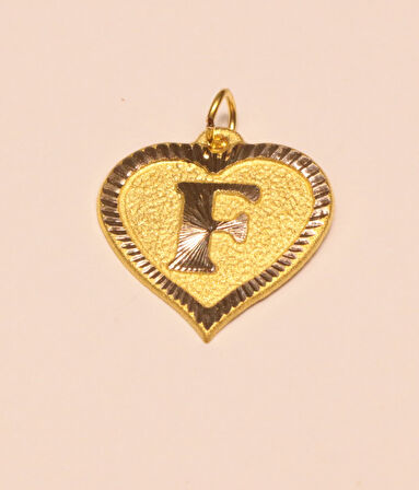  Altın Kalpli F Harfi