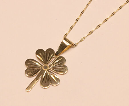 Altın Yonca  Kadın Kolye Ucu