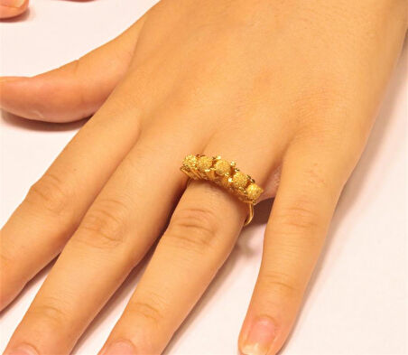 Altın Beş Top Yüzük