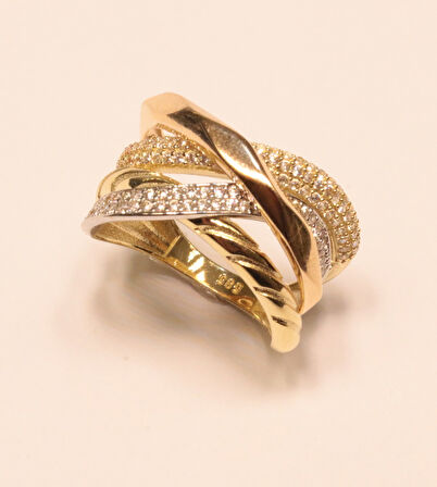 Altın Taşlı Yüzük