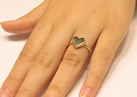 Altın Üç Boyutlu Kalp Model Yüzük