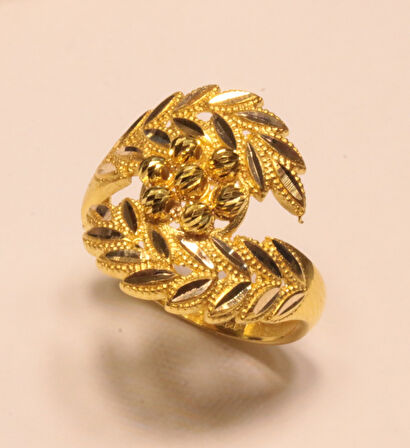 14 Ayar Altın Taşsız  Dorika Toplu Yüzük