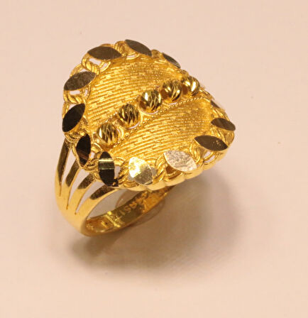 14 Ayar Altın Taşsız Dorika Toplu Yüzük