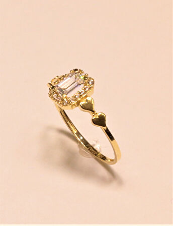 14 Ayar Altın Baget Taşlı Yüzük