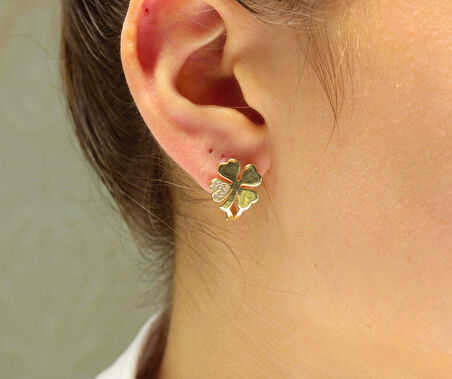  Altın Yonca Model J Küpe