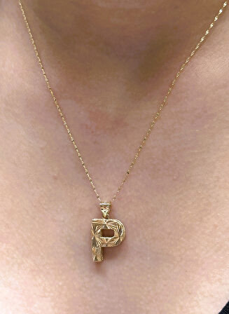 Altın 3 Boyutlu P Harfli Aynalı Zincir Kadın