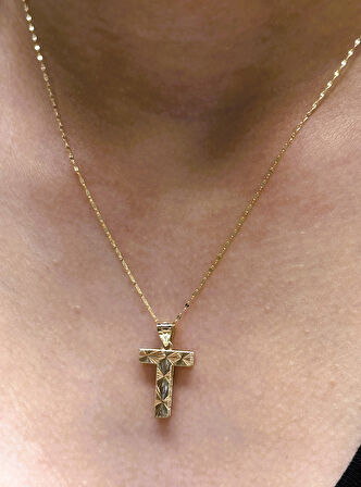 Altın 3 Boyutlu T Harfli Aynalı Zincir