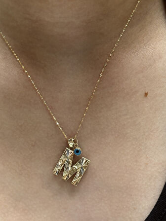  Altın 3 Boyutlu M Harfli  Kadın Aynalı Zincir