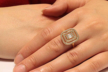  14 Ayar Altın Baget Taşlı Yüzük 242003