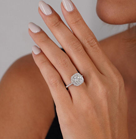  Beyaz Altın Coronet Taşlı Yüzük