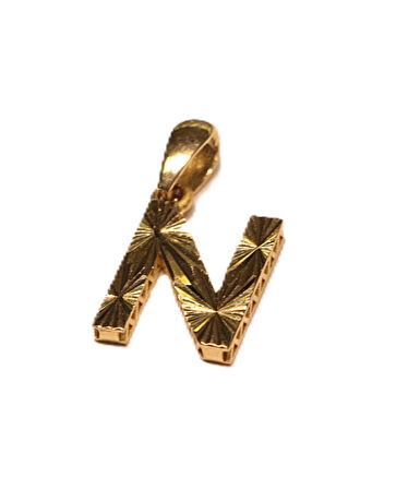  Altın 3 Boyutlu N Harfi