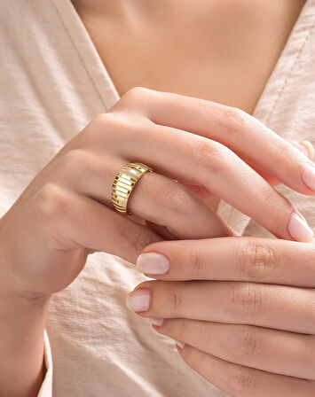 Altın Ajda Model Bombeli Yüzük