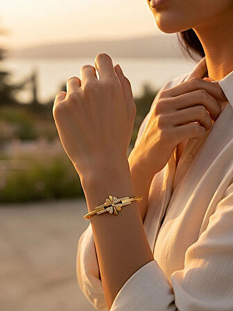 Altın Yonca Model Kelepçe Bilezik