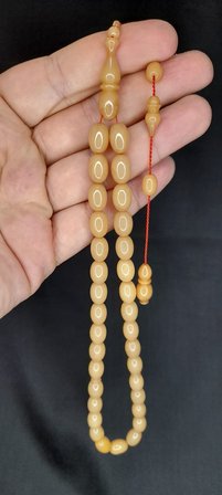 SEVGİLİYE ÖZEL HEDİYE SIKMA KEHRİBAR TESBİH KREM RENK KAPSÜL KESİM H-1382.