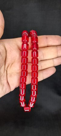 SEVGİLİYE ÖZEL HEDİYE ÇUBUK KEHRİBAR TESBİH KIRMIZI RENK KAPSÜL KESİM H-1442.