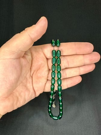 SEVGİLİYE ÖZEL HEDİYE ATEŞ KEHRİBAR TESBİH KAPSÜL KESİM YEŞİL RENK 10MM X 7MM H-1545.
