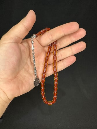 SEVGİLİYE ÖZEL HEDİYE TOZ KEHRİBAR TESBİH AÇIK KAHVERENGİ RENKLİ KAPSÜL KESİM 10,5MMX7MM H-1574.