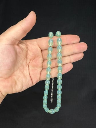SEVGİLİYE ÖZEL HEDİYE TOZ KEHRİBAR TESBİH MAVİ/YEŞİL RENKLİ KAPSÜL KESİM 12MMX8MM H-1603.