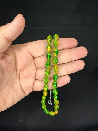 SEVGİLİYE ÖZEL HEDİYE TOZ KEHRİBAR TESBİH YEŞİL RENKLİ BEYZİ KESİM 11MMX7MM H-1669.