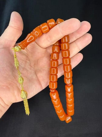 SEVGİLİYE ÖZEL HEDİYE SIKMA ÇUBUK KEHRİBAR TESBİH TEKER KESİM AÇIK KAHVE RENK 13MMX11MM H-1776.