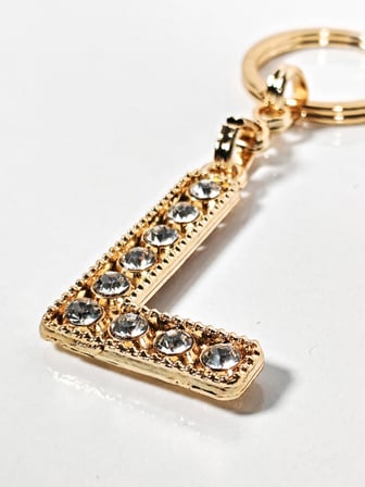 L Harfi Taşlı Gold Renk Metal Anahtarlık – Şık ve Işıltılı Harf Tasarımı