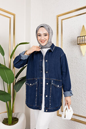Kadın Cepli Taş İşleme Detaylı Denim Kot Ceket