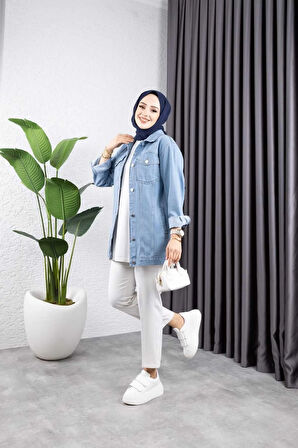 Kadın Siyah Kar Yıkamalı Cepli Denim Kot Ceket