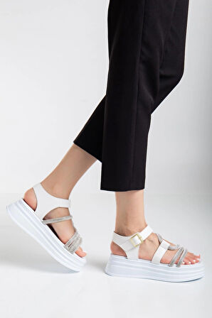 Taşlı Platform Dolgu Taban Sandalet