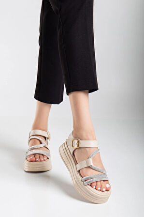 Taşlı Platform Dolgu Taban Sandalet