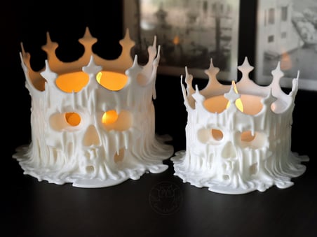 HOBİBAHÇEM Erimiş Kafatası Tealight Mumluk Taçlı Kuru Kafa Dekoratif Mum Tutucu HB006