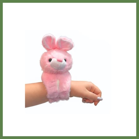HOBİBAHÇEM 2505034 BILEGE TAKILAN PELUS HAYVANLAR 1 Adet HB006