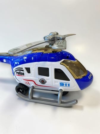 HOBİBAHÇEM 8814 SESLİ IŞIKLI ÇARP DÖN HELİKOPTER-KRS HB006