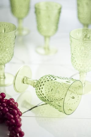HOBİBAHÇEM Akrilik Yeşil Tekli Kadeh & Su Meşrubat Kahve Yanı Bardağı 450 ml ( Cam Değildir ) HB006